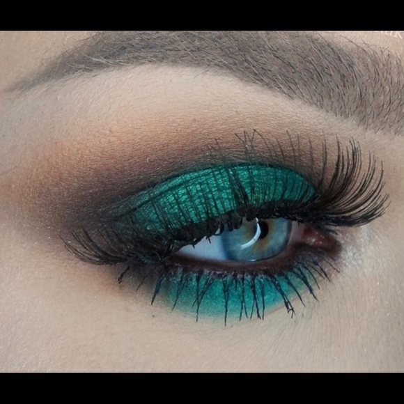 MAC COSMETICS EYESHADOW(new crop frost)NIB! - Picture 15 of 16